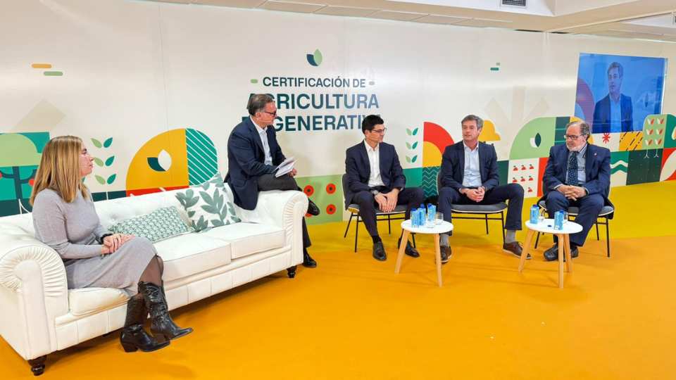 AENOR certifica la Agricultura Regenerativa del campo español